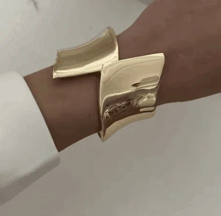 Goddess Cuff