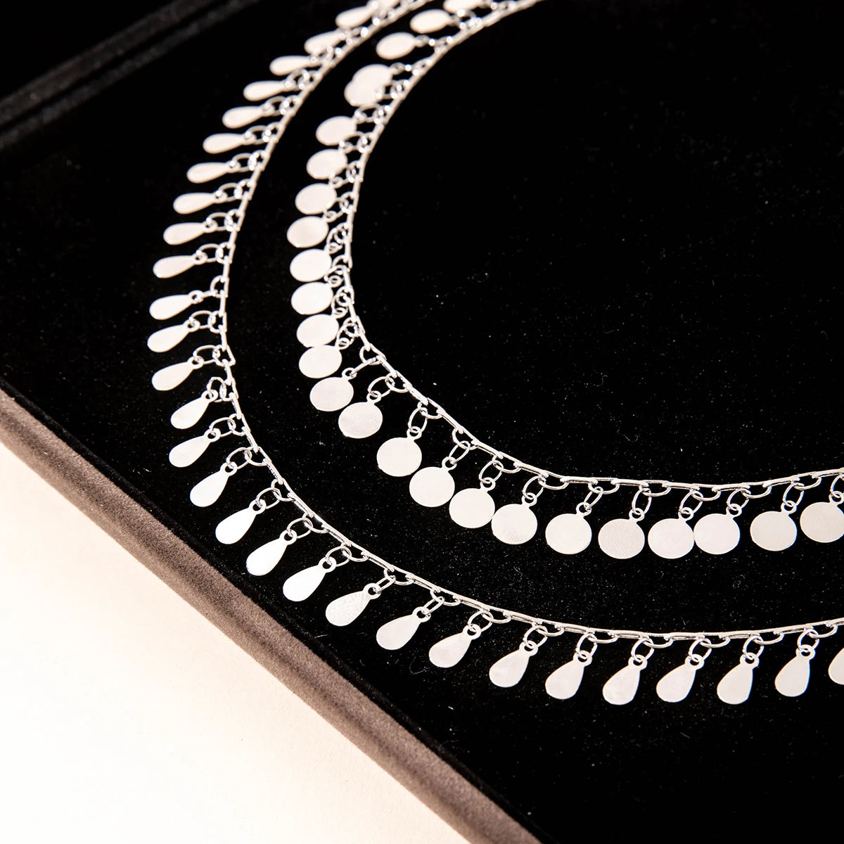 Necklace Set With Metal Sequins